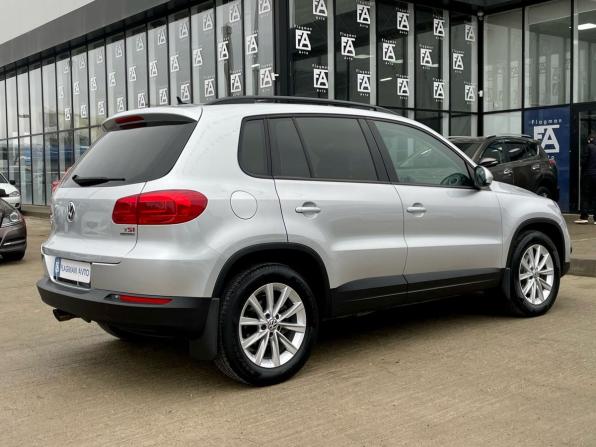 Volkswagen Tiguan I Рестайлинг с пробегом 2011 года, цена 1 150 000 рублей, 150162 км, внедорожник, Автокод Объявления