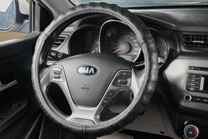 Kia Rio III Рестайлинг с пробегом 2016 года, цена 1 179 000 рублей, 171000 км, седан, Автокод Объявления