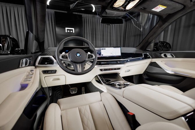 Новый BMW X7 I (G07) Рестайлинг 2024 года, цена 20 554 000 рублей, внедорожник, Автокод Объявления