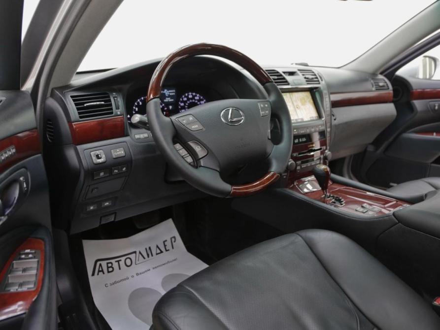 Lexus LS IV Москва  - изображение 5