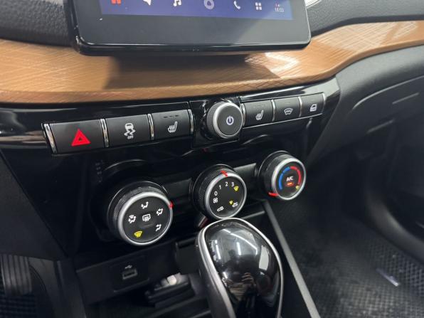 Lada (ВАЗ) Vesta I Рестайлинг (NG) с пробегом 2024 года, цена 1 629 000 рублей, 37731 км, универсал, Автокод Объявления