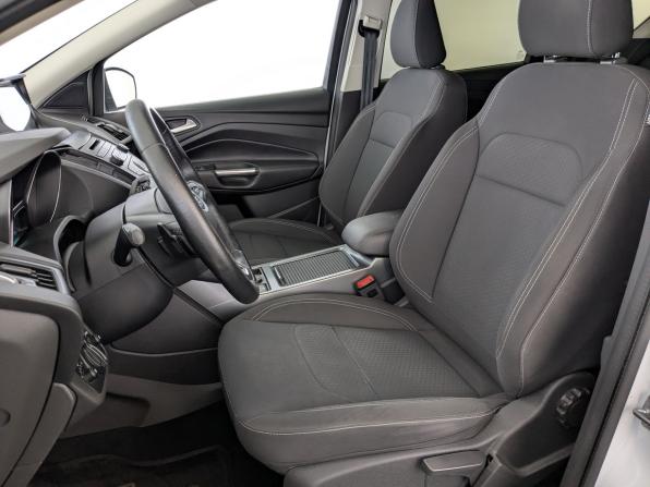 Ford Kuga II Рестайлинг с пробегом 2018 года, цена 1 700 000 рублей, 90321 км, внедорожник, Автокод Объявления
