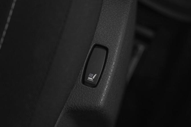 Renault Sandero II с пробегом 2017 года, цена 999 000 рублей, 134000 км, хэтчбек, Автокод Объявления