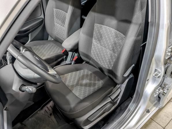 Lada (ВАЗ) Vesta I с пробегом 2019 года, цена 925 000 рублей, 68888 км, седан, Автокод Объявления