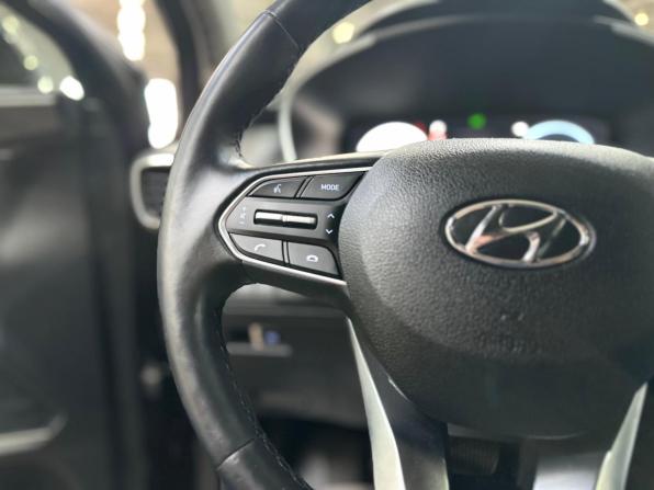 Hyundai Santa Fe IV Рестайлинг с пробегом 2021 года, цена 3 490 000 рублей, 88398 км, внедорожник, Автокод Объявления