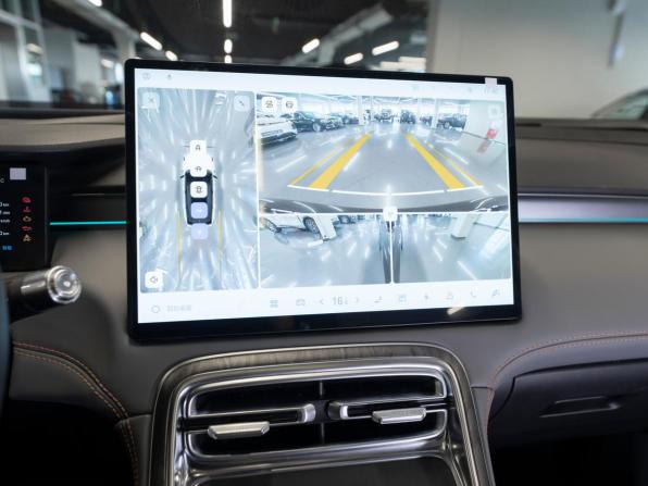 Geely Galaxy M7 с пробегом 2026 года, цена 3 900 000 рублей, 10 км, внедорожник, Автокод Объявления