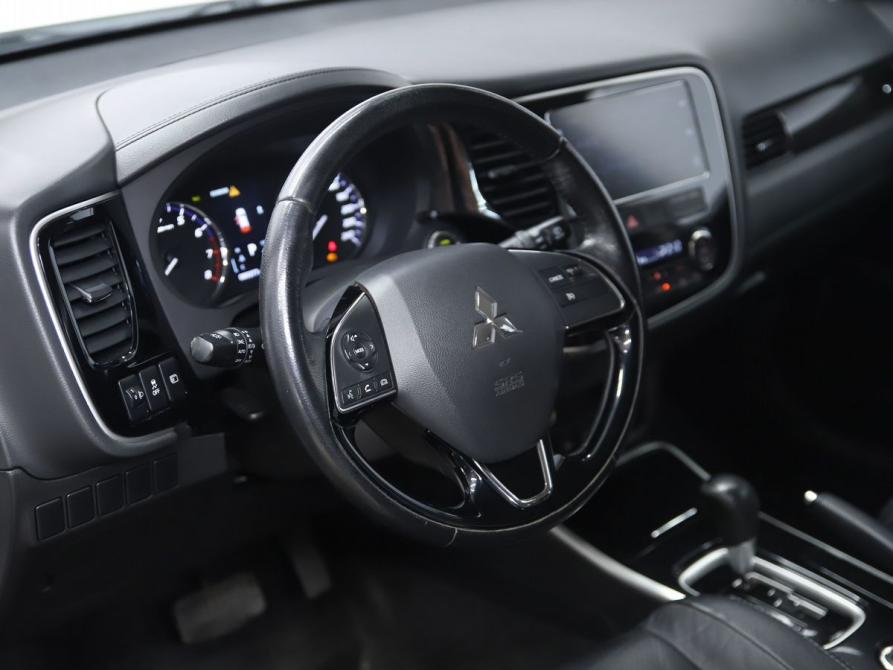 Mitsubishi Outlander III Рестайлинг 2 Уфа  - изображение 11