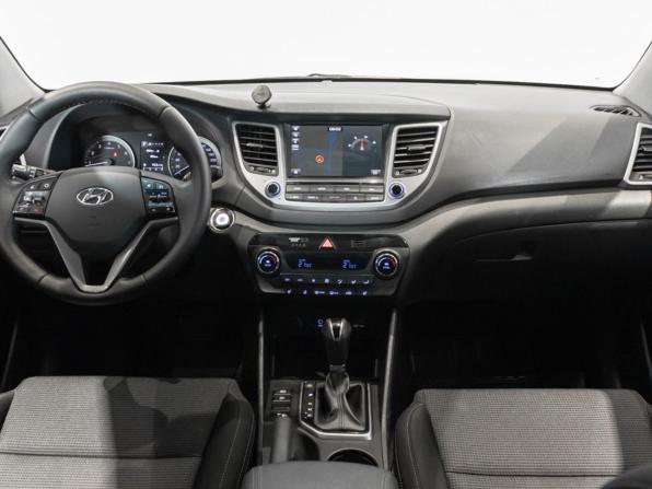 Hyundai Tucson III с пробегом 2018 года, цена 2 336 000 рублей, 55520 км, внедорожник, Автокод Объявления