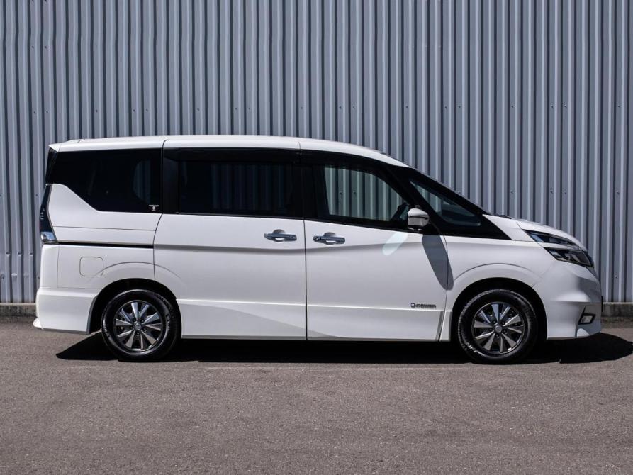 Nissan Serena V (C27) Рестайлинг Сочи  - изображение 5