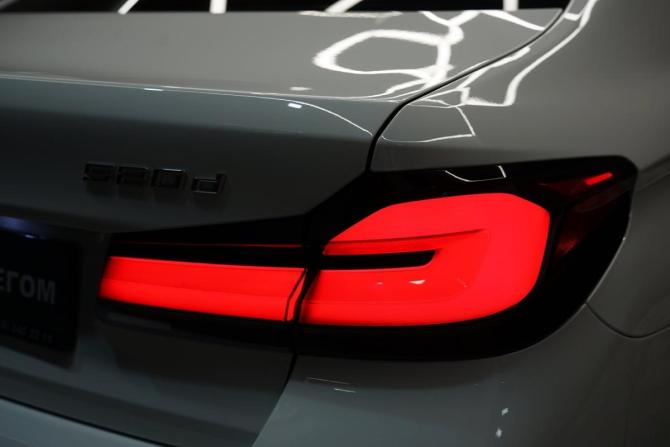 BMW 5 серии VII (G30/G31/G38) Рестайлинг с пробегом 2021 года, цена 4 390 000 рублей, 158331 км, седан, Автокод Объявления