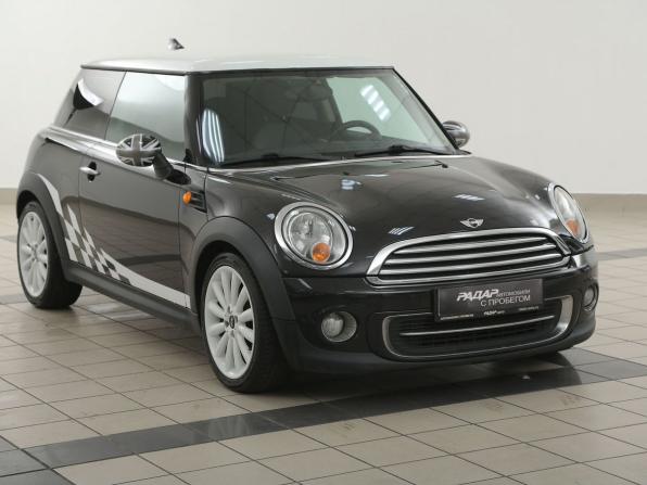 Mini Hatch II (R56) Рестайлинг с пробегом 2011 года, цена 791 000 рублей, 218000 км, хэтчбек, Автокод Объявления