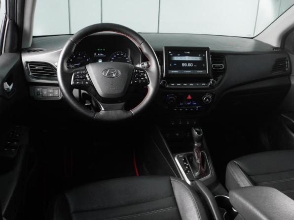 Hyundai Solaris II Рестайлинг с пробегом 2020 года, цена 1 829 000 рублей, 93314 км, седан, Автокод Объявления