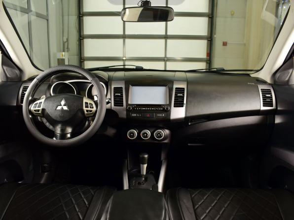Mitsubishi Outlander II с пробегом 2008 года, цена 1 169 995 рублей, 249099 км, внедорожник, Автокод Объявления