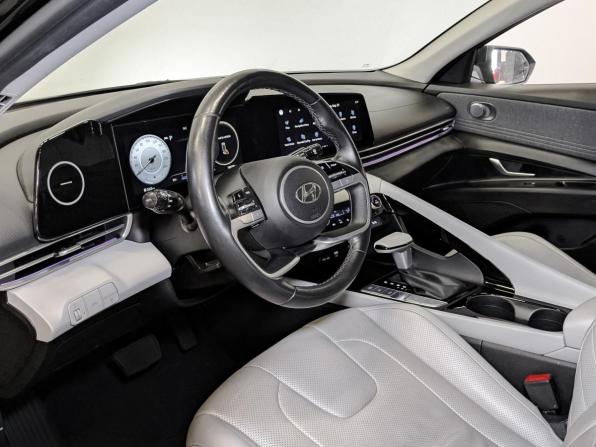 Hyundai Avante VII с пробегом 2020 года, цена 1 750 000 рублей, 100399 км, седан, Автокод Объявления