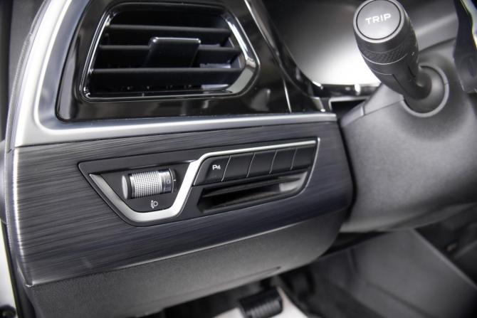 Geely Tugella I с пробегом 2021 года, цена 2 699 000 рублей, 64056 км, внедорожник, Автокод Объявления