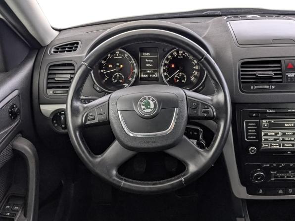 Skoda Yeti I с пробегом 2012 года, цена 1 180 000 рублей, 85025 км, внедорожник, Автокод Объявления