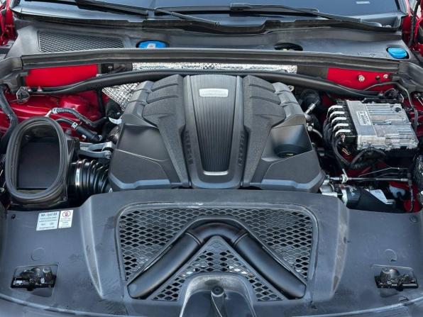 Porsche Macan I Рестайлинг с пробегом 2019 года, цена 5 700 000 рублей, 54554 км, внедорожник, Автокод Объявления