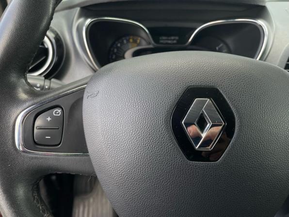 Renault Kaptur I с пробегом 2016 года, цена 1 120 000 рублей, 191353 км, внедорожник, Автокод Объявления