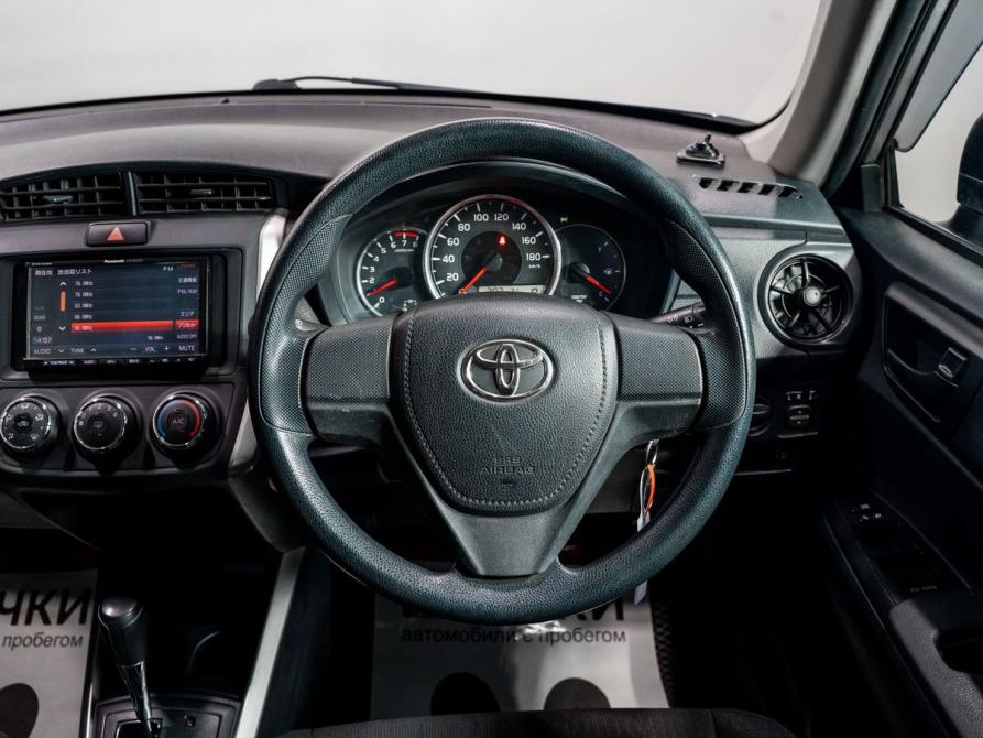 Toyota Corolla XI (E160 E170 E180) Рестайлинг 1 Чита  - изображение 6