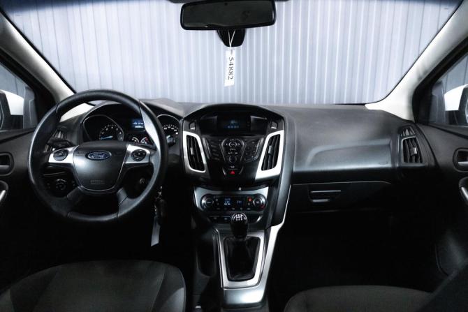 Ford Focus III с пробегом 2012 года, цена 960 000 рублей, 100400 км, хэтчбек, Автокод Объявления