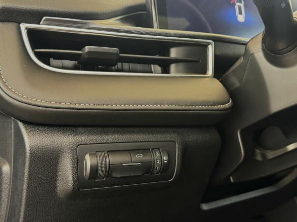 Chery Tiggo 7 Pro Max I с пробегом 2023 года, цена 1 890 000 рублей, 42550 км, внедорожник, Автокод Объявления