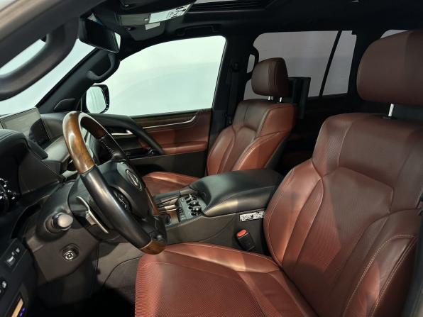 Lexus LX III Рестайлинг 2 с пробегом 2019 года, цена 10 000 000 рублей, 90376 км, внедорожник, Автокод Объявления
