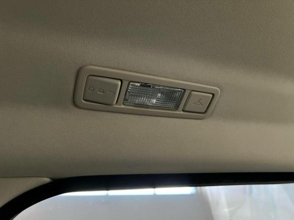 Land Rover Range Rover Evoque I Рестайлинг с пробегом 2017 года, цена 2 800 000 рублей, 94050 км, внедорожник, Автокод Объявления