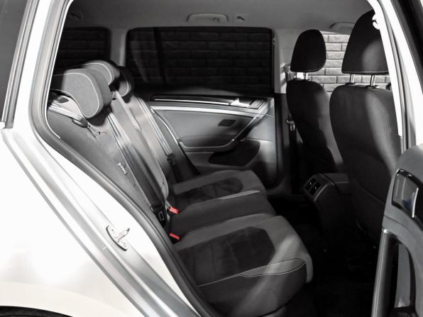 Volkswagen Golf VII с пробегом 2014 года, цена 1 390 000 рублей, 125966 км, универсал, Автокод Объявления