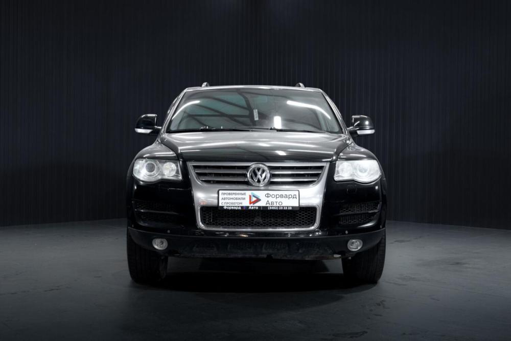 Volkswagen Touareg I Рестайлинг Тюмень  - изображение 2