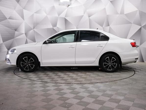Volkswagen Jetta VI Рестайлинг с пробегом 2015 года, цена 977 000 рублей, 205000 км, седан, Автокод Объявления