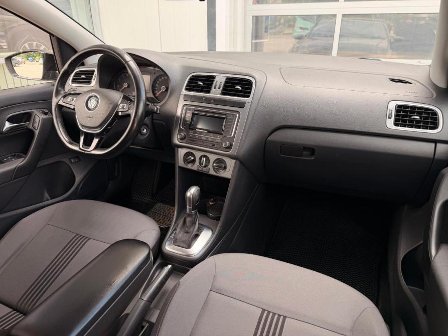 Volkswagen Polo V Рестайлинг Пермь  - изображение 9