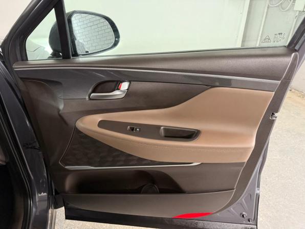 Hyundai Santa Fe IV Рестайлинг с пробегом 2021 года, цена 3 350 000 рублей, 82760 км, внедорожник, Автокод Объявления