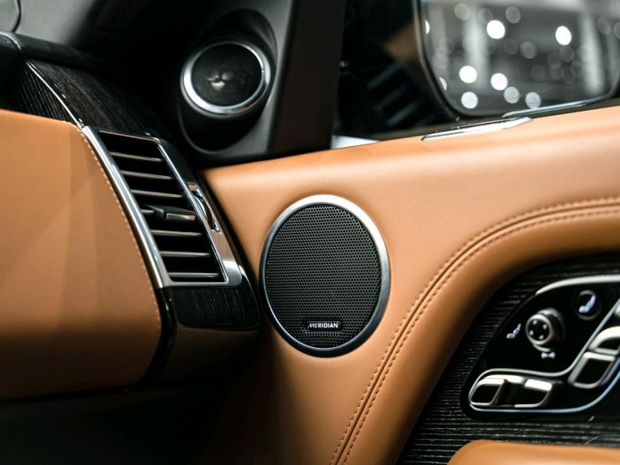 Land Rover Range Rover IV Рестайлинг Ростов-на-Дону  - изображение 26