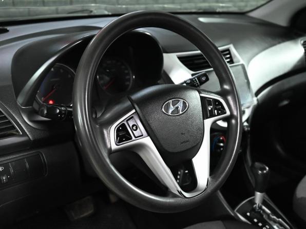 Hyundai Solaris I с пробегом 2013 года, цена 795 000 рублей, 193069 км, седан, Автокод Объявления