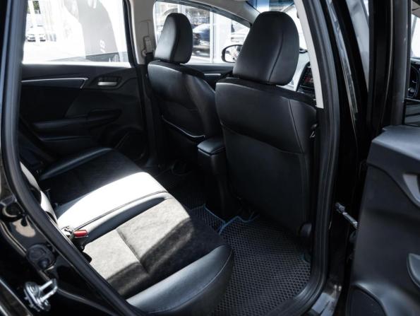 Honda Shuttle II с пробегом 2015 года, цена 1 344 400 рублей, 100583 км, универсал, Автокод Объявления