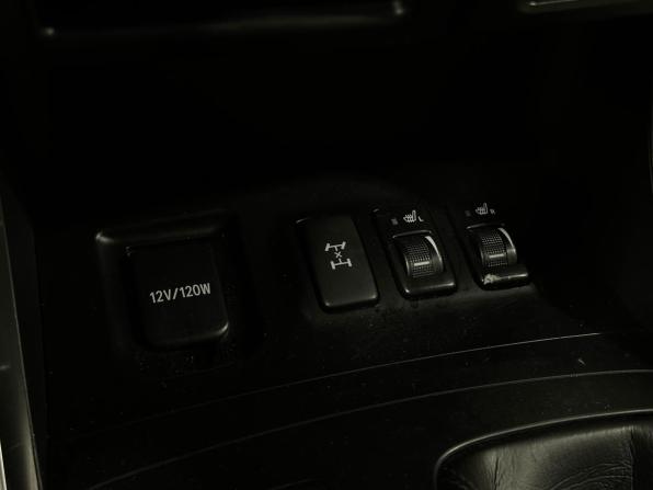 Toyota Land Cruiser Prado 120 Series Рестайлинг с пробегом 2008 года, цена 1 990 000 рублей, 317368 км, внедорожник, Автокод Объявления