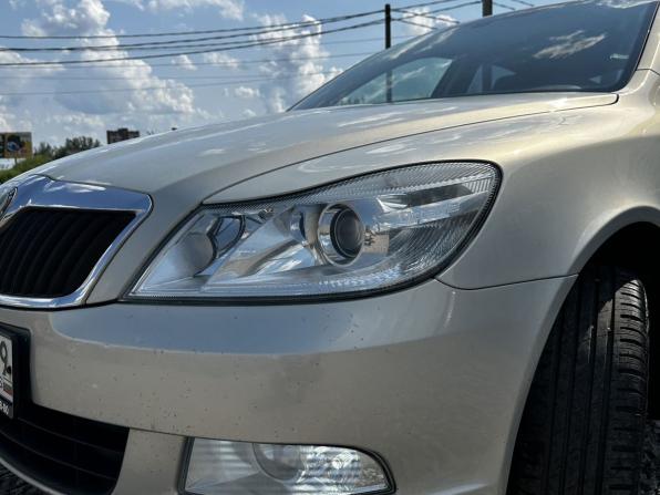 Skoda Octavia II (A5) Рестайлинг с пробегом 2012 года, цена 935 000 рублей, 230462 км, универсал, Автокод Объявления