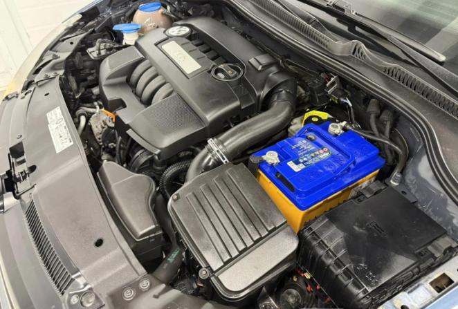 Volkswagen Golf VI с пробегом 2012 года, цена 850 000 рублей, 261146 км, хэтчбек, Автокод Объявления