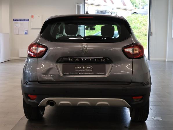 Renault Kaptur I с пробегом 2017 года, цена 1 150 000 рублей, 139322 км, внедорожник, Автокод Объявления