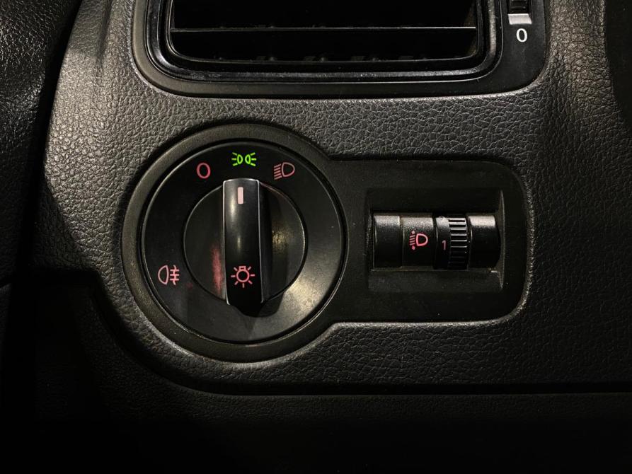 Volkswagen Polo V Челябинск  - изображение 14