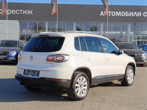 Volkswagen Tiguan I с пробегом 2009 года, цена 999 000 рублей, 240000 км, внедорожник, Автокод Объявления
