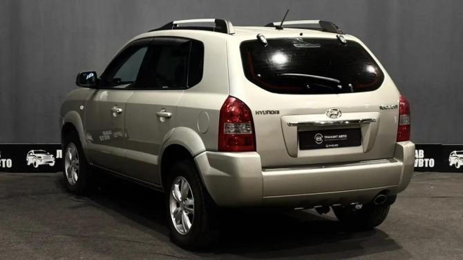 Hyundai Tucson I с пробегом 2008 года, цена 650 000 рублей, 278231 км, внедорожник, Автокод Объявления