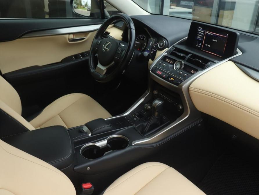 Lexus NX I Рестайлинг Казань  - изображение 6