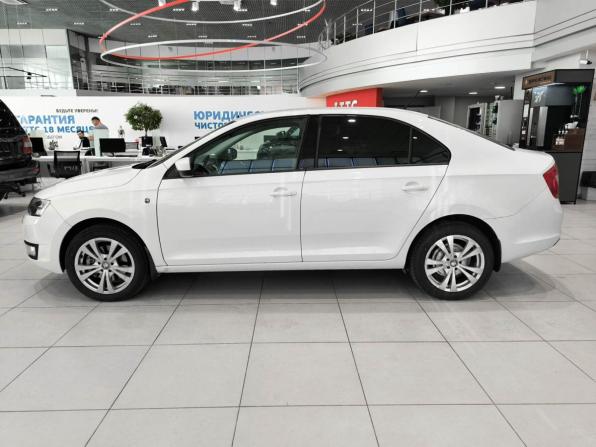 Skoda Rapid I с пробегом 2014 года, цена 830 000 рублей, 146111 км, лифтбек, Автокод Объявления