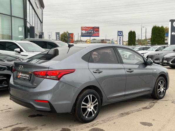 Hyundai Solaris II с пробегом 2017 года, цена 1 170 000 рублей, 137537 км, седан, Автокод Объявления