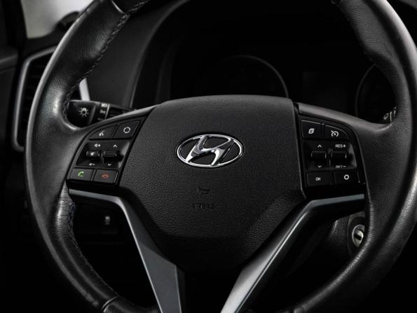 Hyundai Tucson III с пробегом 2016 года, цена 1 849 000 рублей, 97756 км, внедорожник, Автокод Объявления