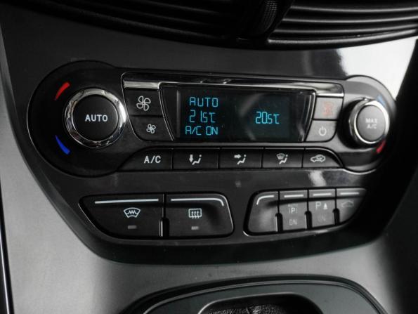 Ford Kuga II с пробегом 2014 года, цена 1 289 000 рублей, 142941 км, внедорожник, Автокод Объявления
