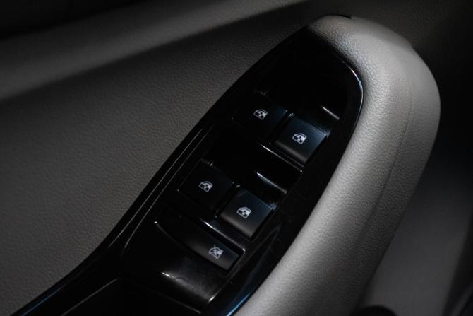 Chevrolet Orlando I с пробегом 2012 года, цена 1 139 000 рублей, 154252 км, минивэн, Автокод Объявления