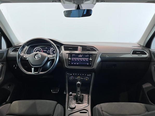 Volkswagen Tiguan II с пробегом 2018 года, цена 2 350 000 рублей, 189838 км, внедорожник, Автокод Объявления