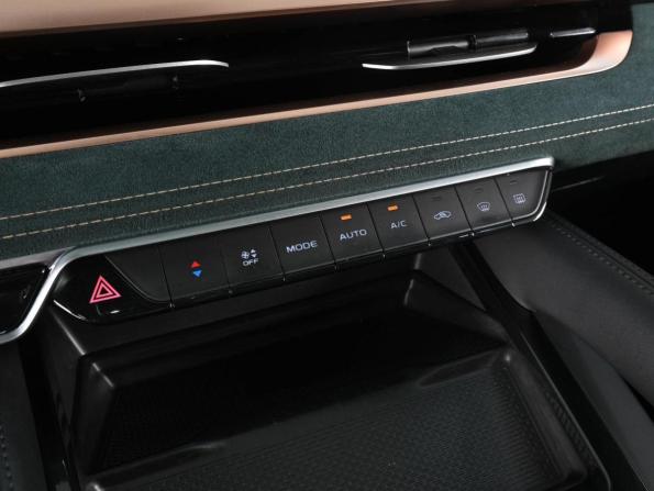 Geely Monjaro I с пробегом 2023 года, цена 3 149 000 рублей, 53649 км, внедорожник, Автокод Объявления